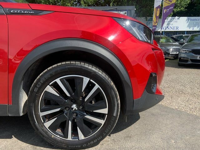 Peugeot 2008 1.2 Puretech Gt Line Suv Euro 6 KV70HVX Red #5