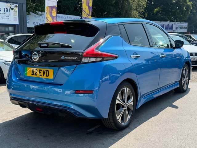 Nissan Leaf 40Kwh N-connecta Hatchback 150 WU21XMH Blue #4