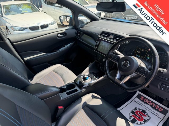 Nissan Leaf 40Kwh N-connecta Hatchback 150 WU21XMH Blue #2