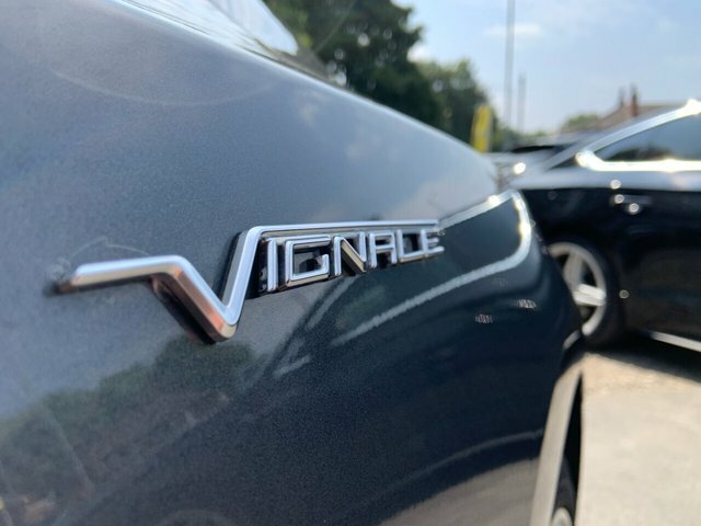 Ford Focus 1.0T Ecoboost Vignale Hatchback PK70OYV Grey #3