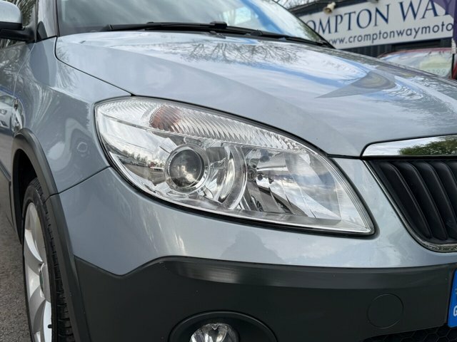 Skoda Fabia 1.6 Tdi S Blue #12