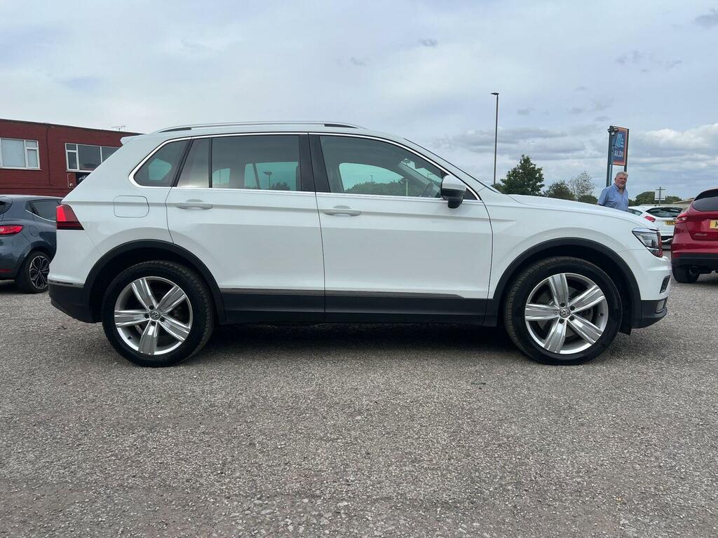 Volkswagen Tiguan 2.0 Tdi Sel Dsg 4Motion Euro 6 Ss White #5