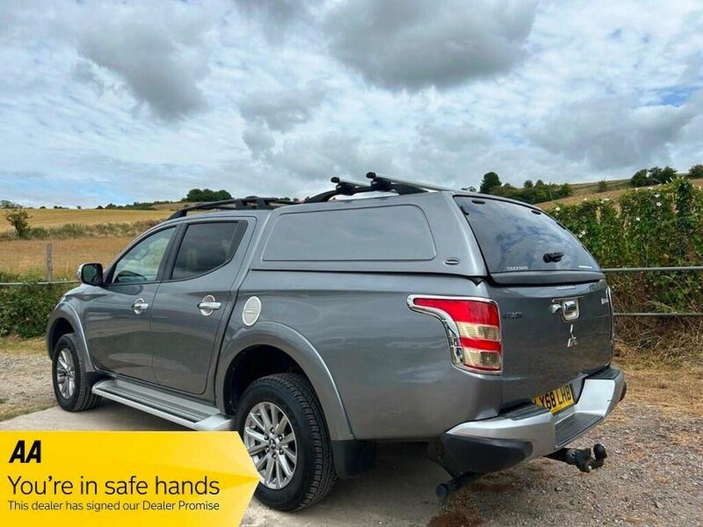 Mitsubishi L200 2.4 Di-d Dc Barbarian 4Wd Euro 6 Grey #5