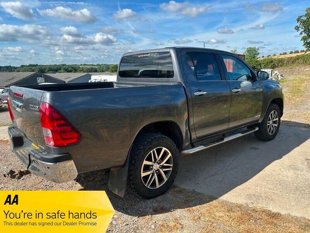 Toyota HILUX Pickup 2.4 D-4d Invincible 4Wd Euro 6 Ts Grey #5
