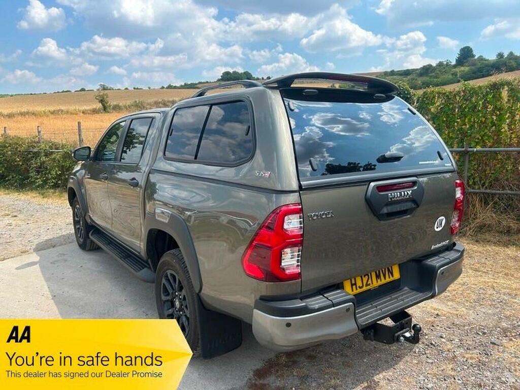 Toyota HILUX 2.8 D-4d Invincible X 4Wd Euro 6 Ss Brown #8