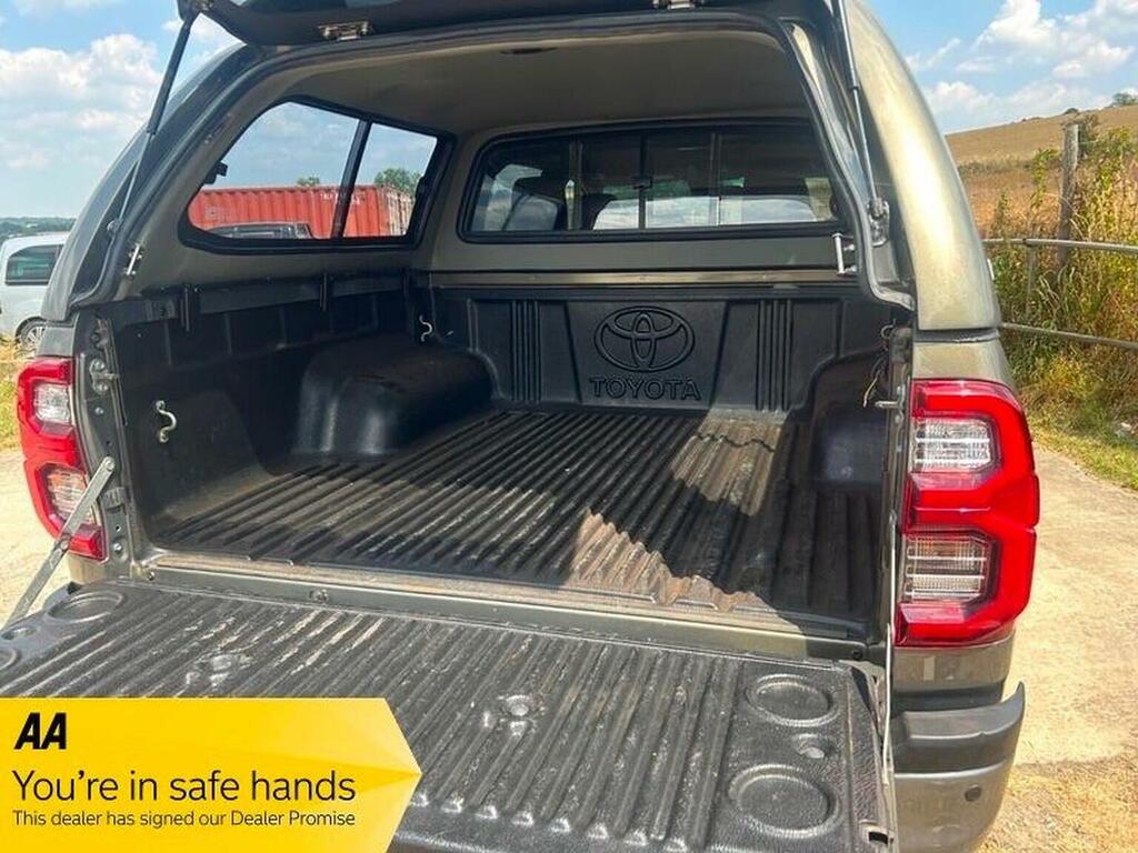 Toyota HILUX 2.8 D-4d Invincible X 4Wd Euro 6 Ss Brown #11