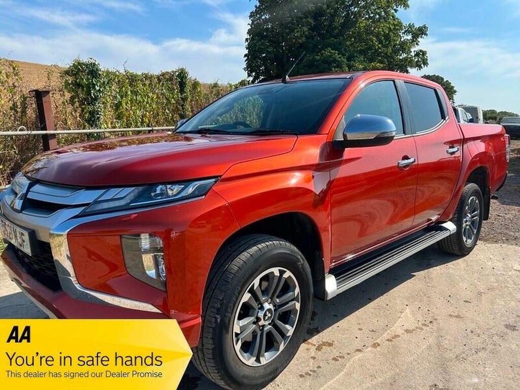Mitsubishi L200 Pickup 2.2 Di-d Dc Warrior 4Wd Euro 6 Ss 4 Orange