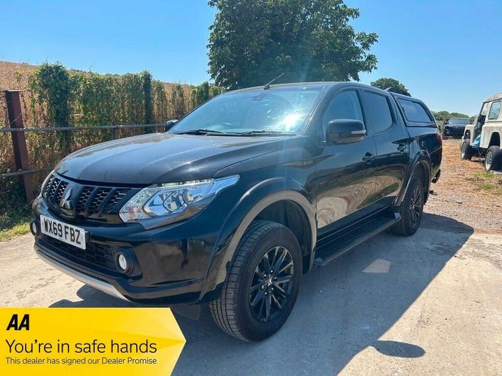 Mitsubishi L200 Pickup 2.4 Di-d Dc Challenger 4Wd Euro 6 Black