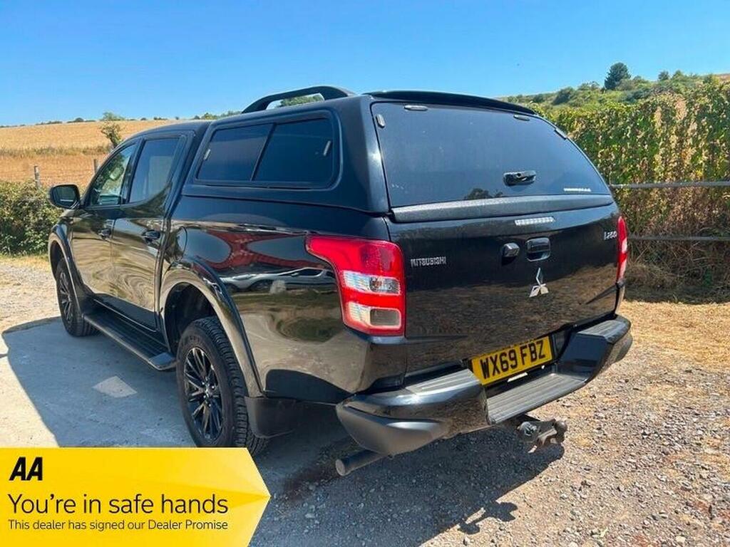Mitsubishi L200 Pickup 2.4 Di-d Dc Challenger 4Wd Euro 6 Black #2