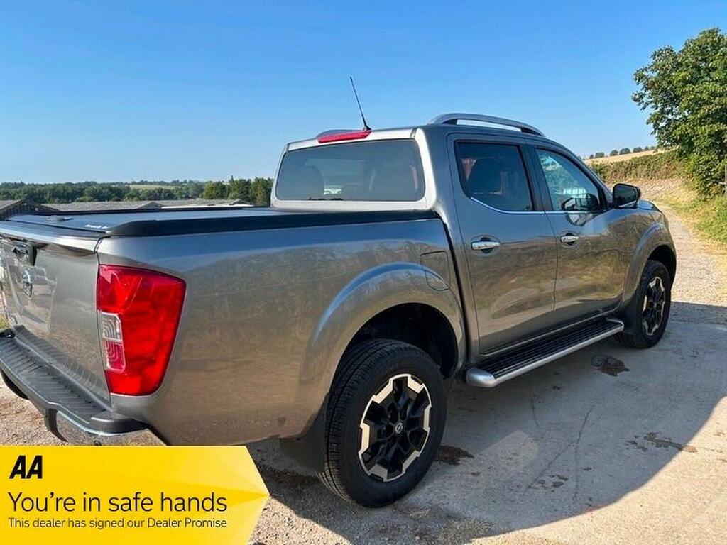 Nissan Navara 2.3 Dci Tekna 4Wd Euro 6 Grey #3