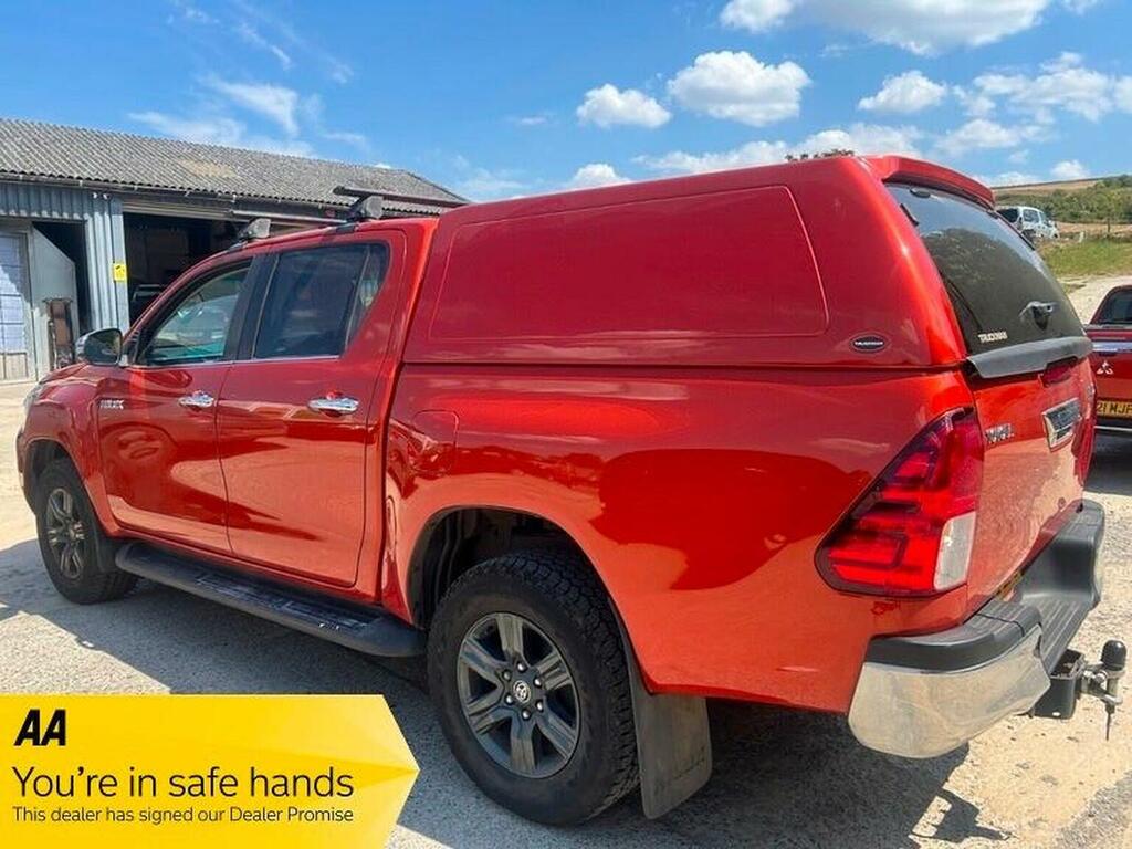 Toyota HILUX Pickup 2.4 D-4d Icon 4Wd Euro 6 Ss 20 Orange #3
