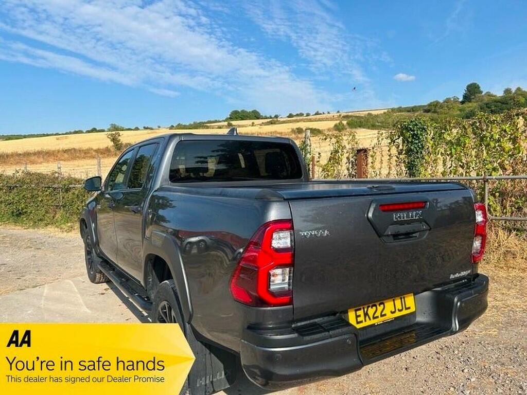 Toyota HILUX 2.8 D-4d Invincible X 4Wd Euro 6 Ss Grey #5