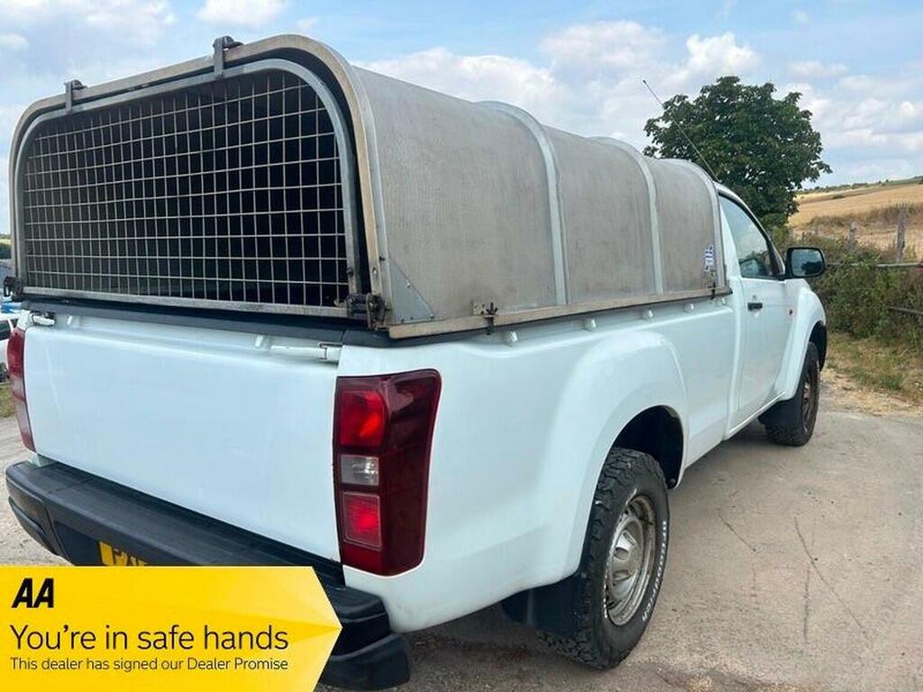 Isuzu D-Max 2.5 Td 4X4 White #3