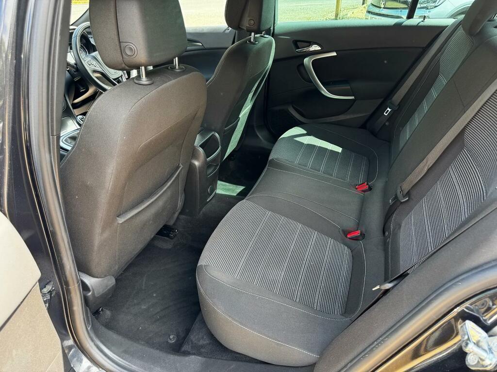 Vauxhall Insignia Hatchback Red #8