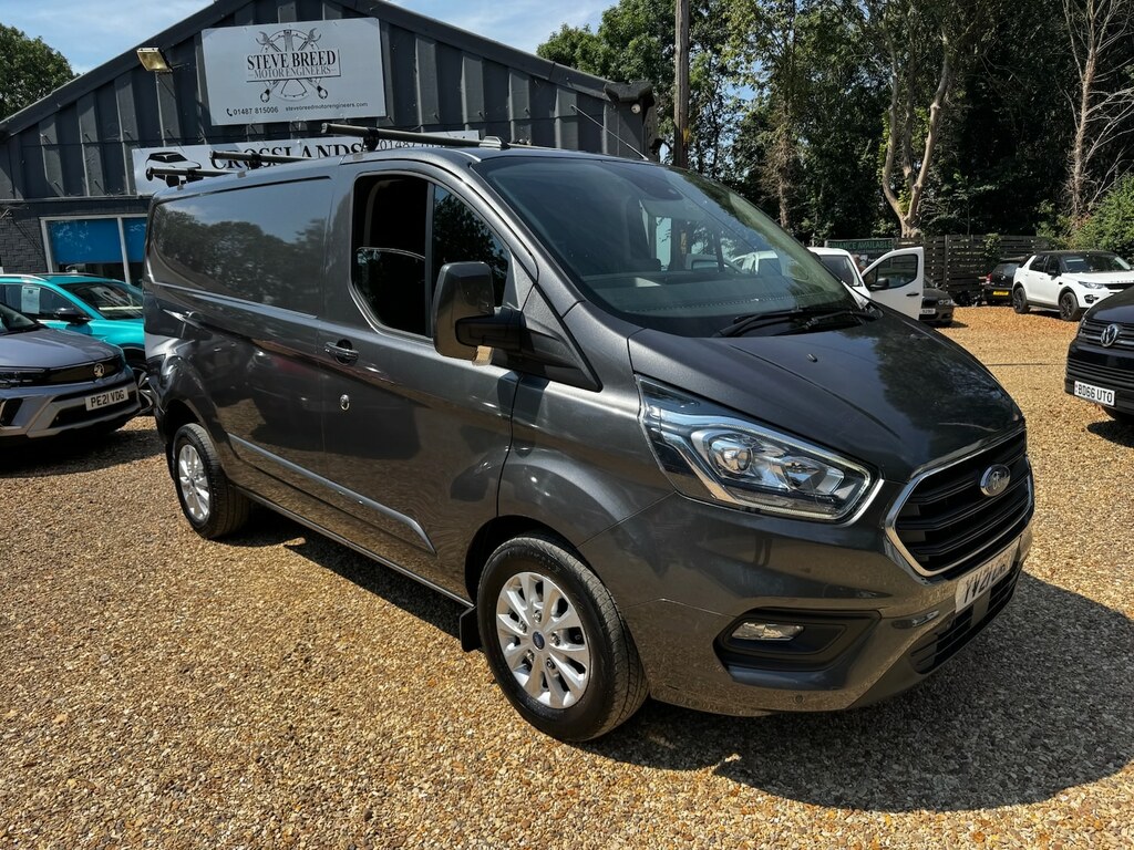 Ford Transit Custom 2.0 Ecoblue 130Ps Low Roof Limited Van Grey