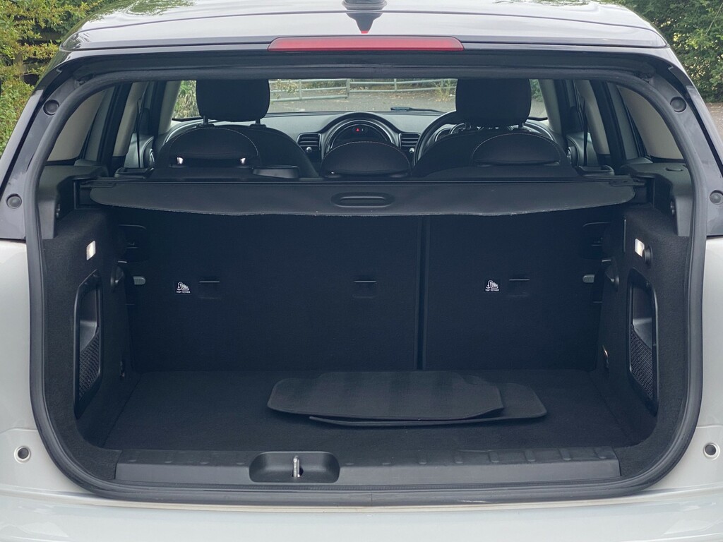 Mini Clubman 1.5 Cooper Classic 6Dr Comfort Pack Silver #42