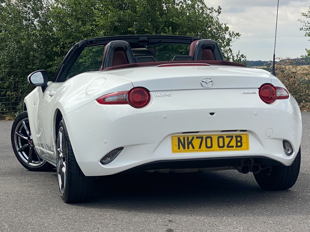 Mazda MX-5 100Th Anniversary Edition - Bose Audio Apple Car White #3