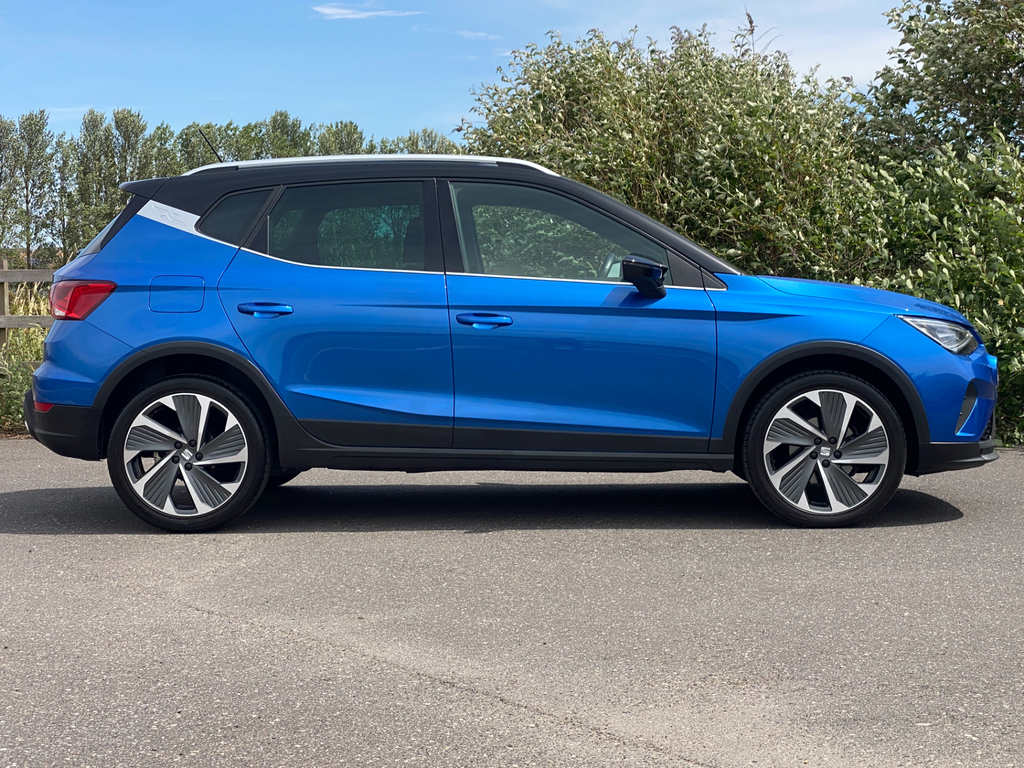 Seat Arona 1.0 Tsi Fr Limited Edition Suv Red #18