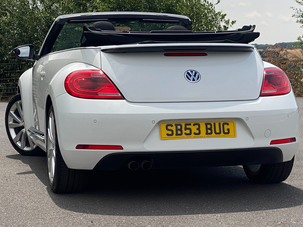 Volkswagen Beetle Convertible White #3