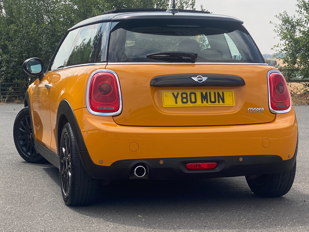 Mini Hatch - 20 Road Tax Pan Roof Chili Pack Orange #3