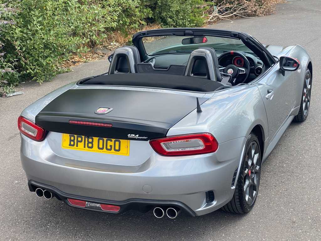 Abarth 124 Spider Multiair - Bose Audio Heated Seats Parkin White #33
