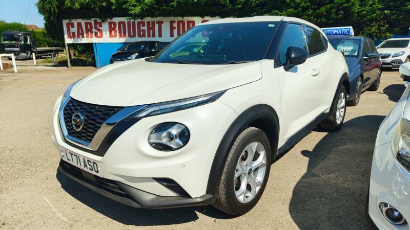 Nissan Juke 1.0 Dig-t 114 N-connecta - 2021 71 LT71ASO White #4