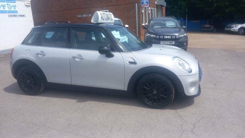 Mini Hatch 1.5 Cooper D Silver #5
