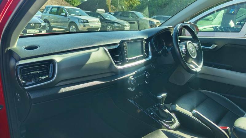Kia Stonic 1.0T Gdi 4 Red #5