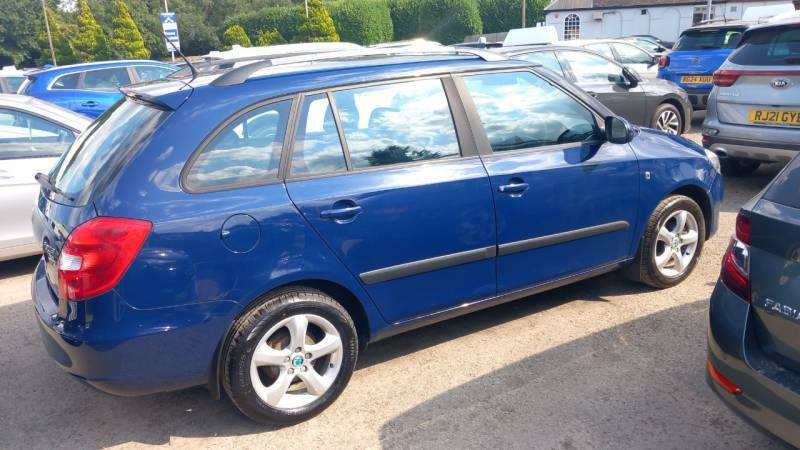 Skoda Fabia 1.6 Tdi Cr Se Blue #5