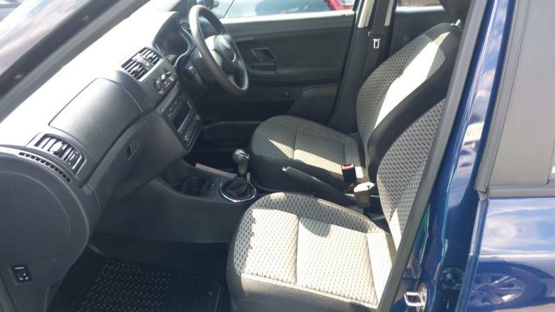 Skoda Fabia 1.6 Tdi Cr Se Blue #6