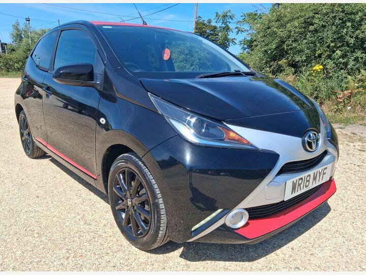 Toyota Aygo 1.0 Vvt-i X-press Euro 6 Black #2