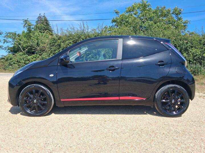Toyota Aygo 1.0 Vvt-i X-press Euro 6 Black #6