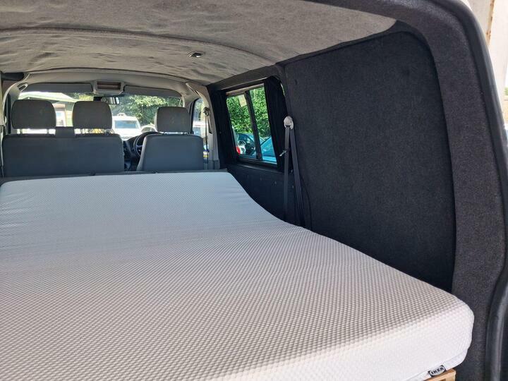 Volkswagen Transporter 1.9 Tdi T30 Window Van Fwd L1 In Met Grey #19