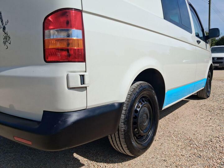 Volkswagen Transporter 1.9 Tdi T30 Window Van Fwd L1 In Met Grey #12