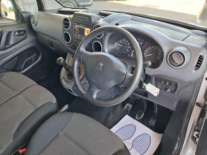 Peugeot Partner 1.6L Null Blue #11
