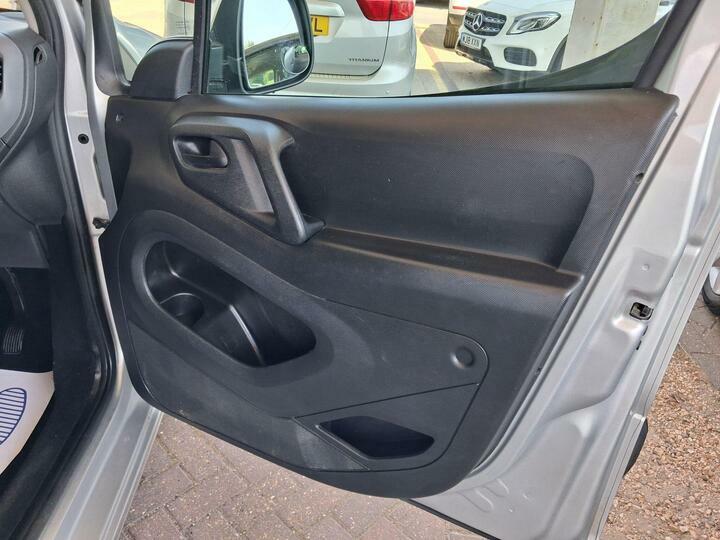 Peugeot Partner 1.6L Null Blue #20