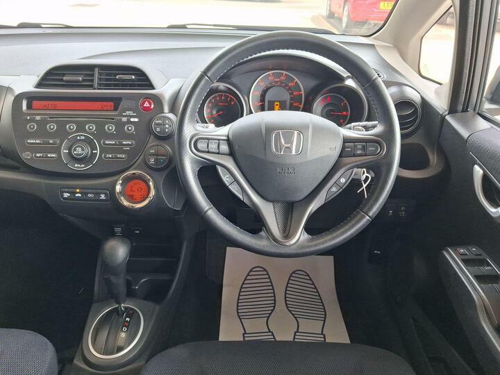 Honda Jazz 1.4 I-vtec Ex Silver #23