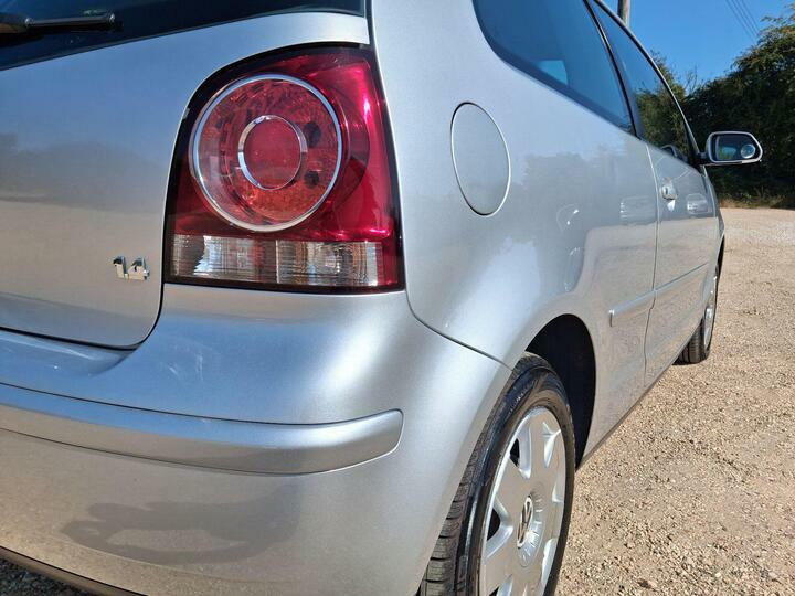 Volkswagen Polo 1.4 S Hatchback Silver #24