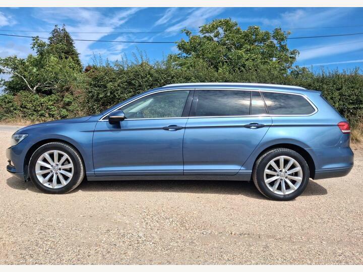 Volkswagen Passat 2.0 Tdi Bluemotion Tech Se Business Dsg Euro 6 S Blue #4