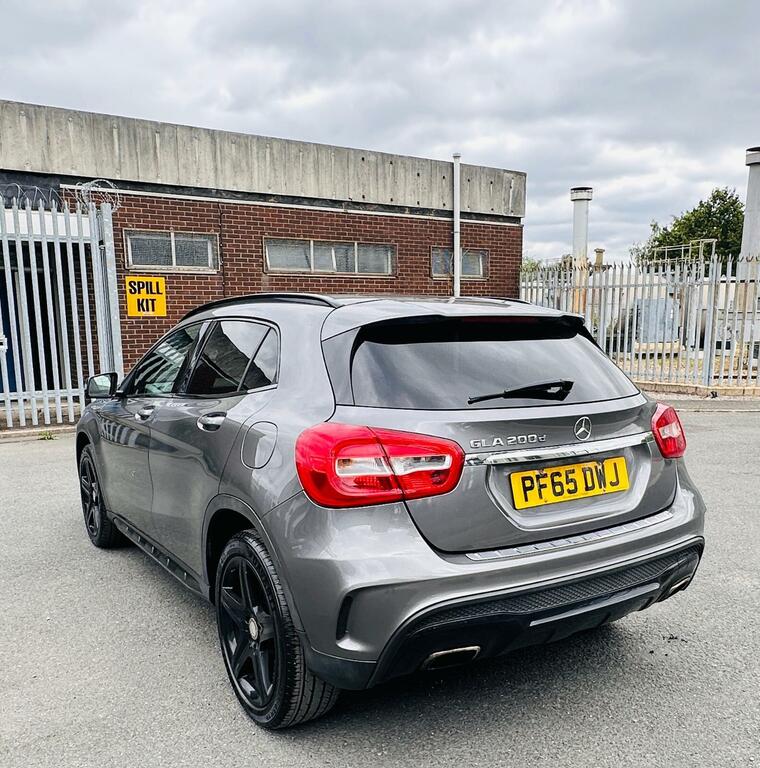 Mercedes-Benz GLA Class Amg Line Grey #4