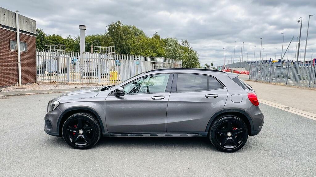 Mercedes-Benz GLA Class 2.1 Gla200 Cdi Sport Premium 136 Bhp Aut Silver #12