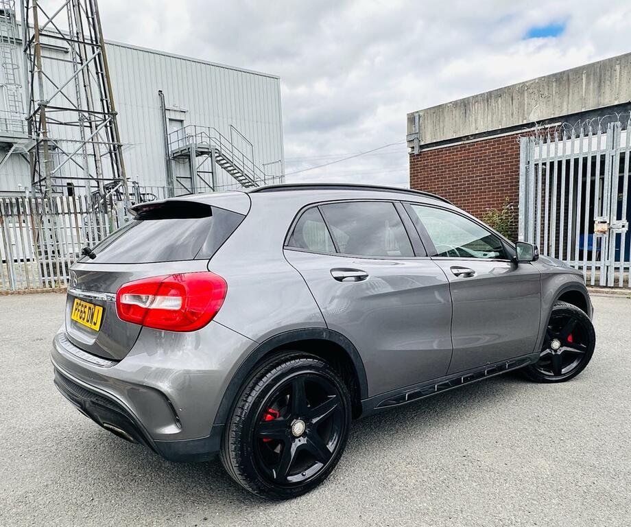 Mercedes-Benz GLA Class 2.1 Gla200 Cdi Sport Premium 136 Bhp Aut Silver #17