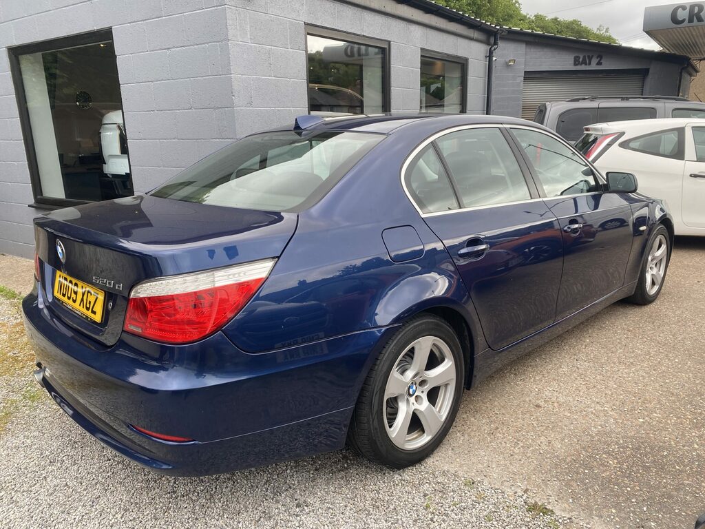 BMW 5 Series 2.0 520D Se Business Edition Touring 175 Bhp Black #11