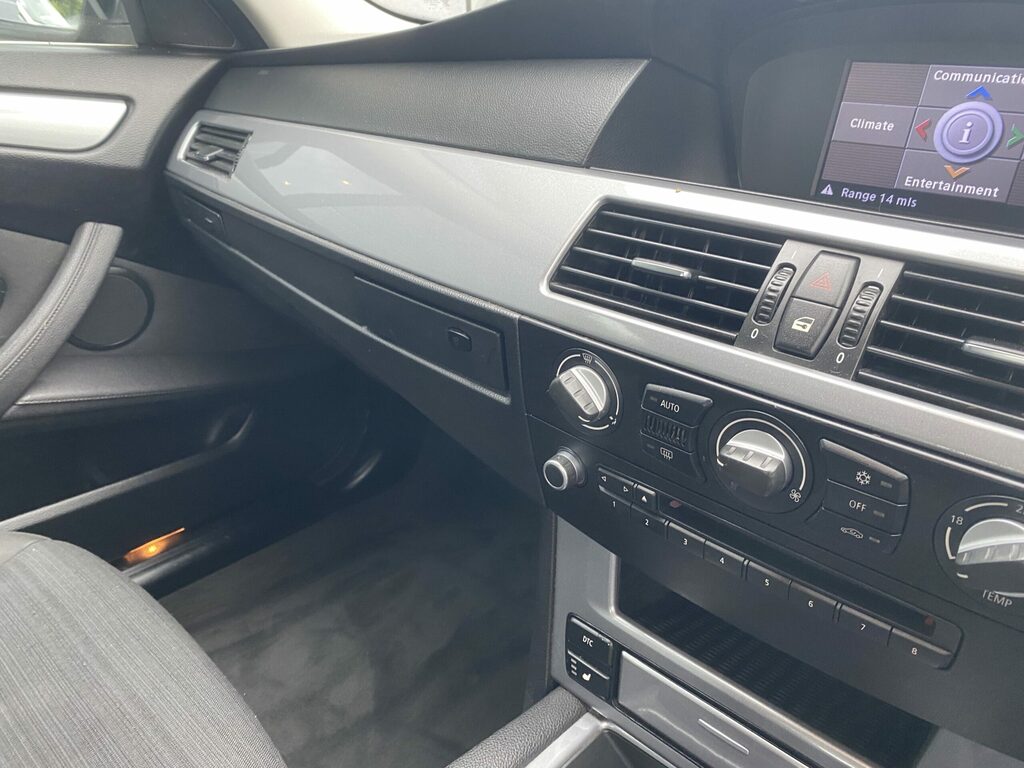 BMW 5 Series 2.0 520D Se Business Edition Touring 175 Bhp Black #21