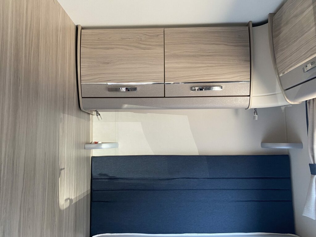 Peugeot Elddis Majestic 255 Silver #45
