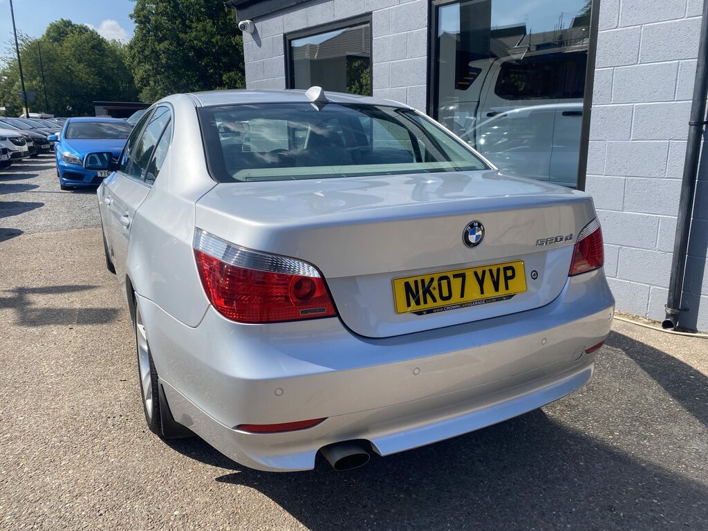 BMW 5 Series 520D Se Black #13