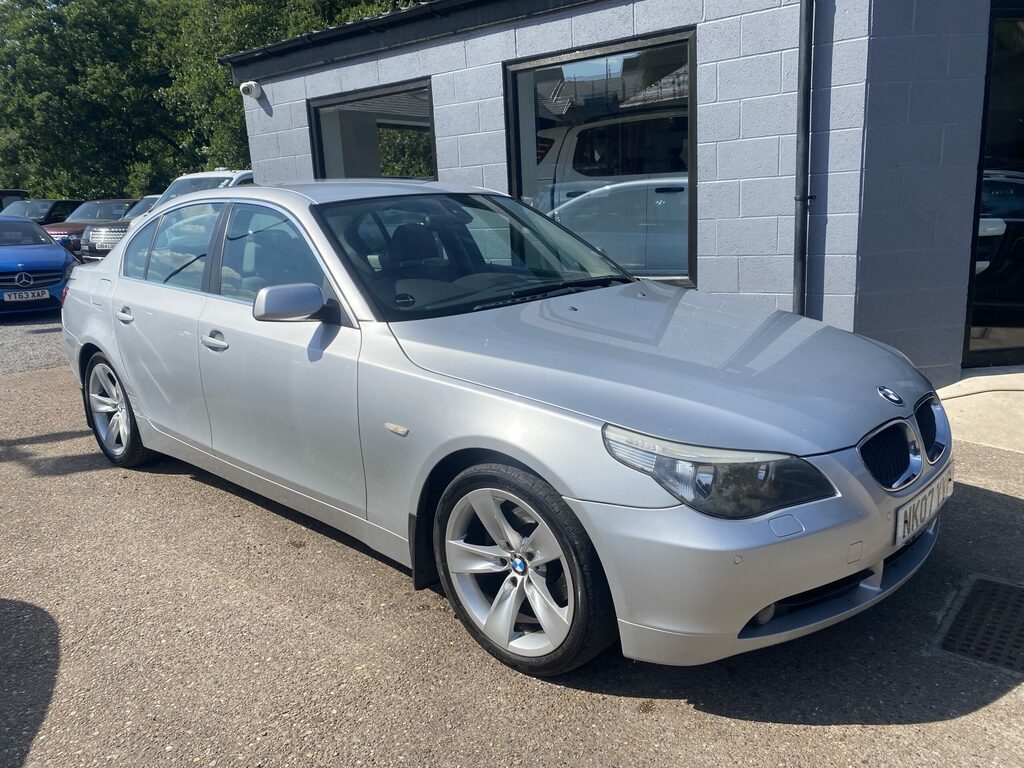 BMW 5 Series 520D Se Black #3