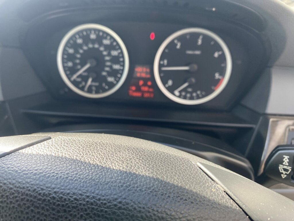 BMW 5 Series 520D Se Black #24