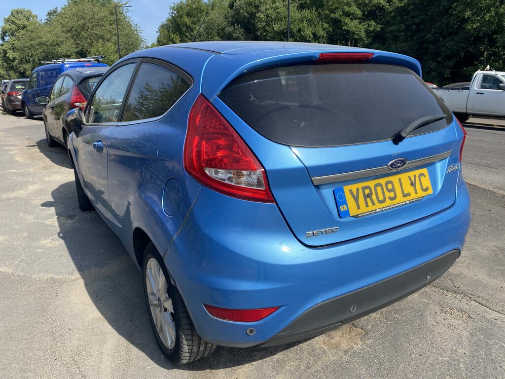 Ford Fiesta Ford Fiesta 1.25 Zetec. Blue Hatch Back. 20 Blue #4