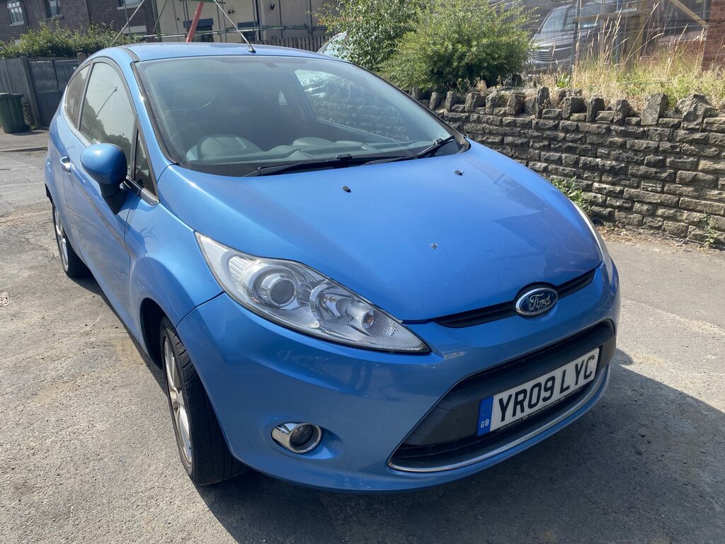 Ford Fiesta Ford Fiesta 1.25 Zetec. Blue Hatch Back. 20 Blue
